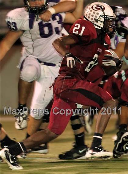 Thumbnail 3 in Springdale vs. Fayetteville photogallery.