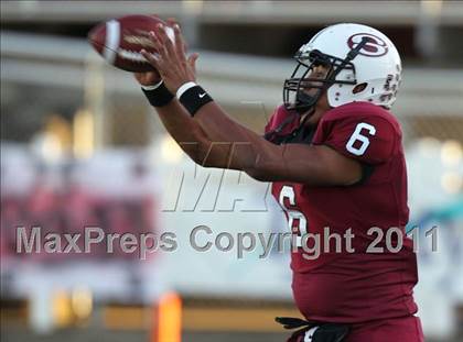 Thumbnail 2 in Springdale vs. Fayetteville photogallery.
