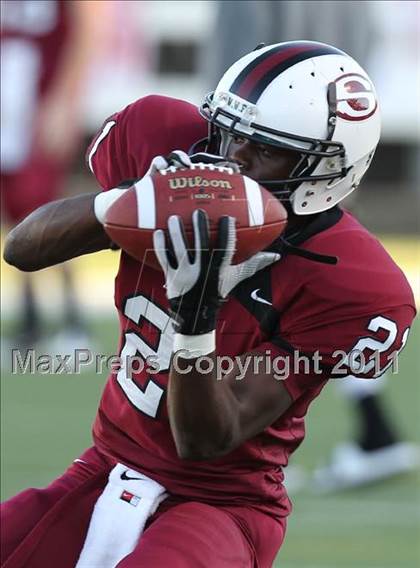 Thumbnail 2 in Springdale vs. Fayetteville photogallery.