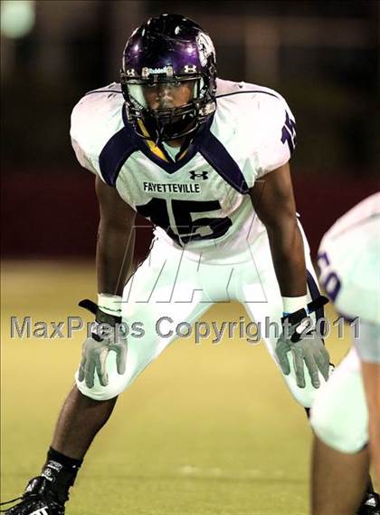 Thumbnail 3 in Springdale vs. Fayetteville photogallery.