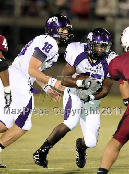 Thumbnail 1 in Springdale vs. Fayetteville photogallery.