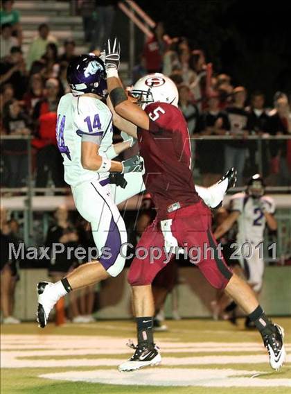 Thumbnail 1 in Springdale vs. Fayetteville photogallery.