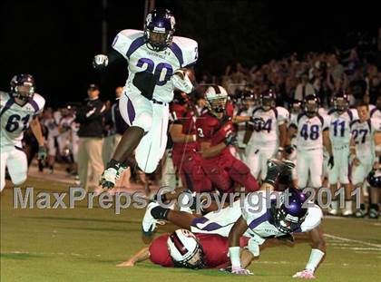 Thumbnail 3 in Springdale vs. Fayetteville photogallery.