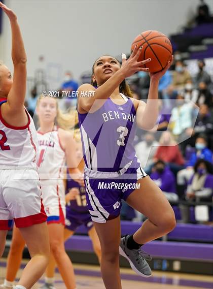 Thumbnail 3 in Ben Davis vs. Roncalli (IHSAA 4A Sectional Semifinal) photogallery.