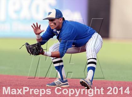 Thumbnail 2 in Fossil Ridge vs. Weatherford (UIL 5A Region 1 Bi-District Playoff) photogallery.