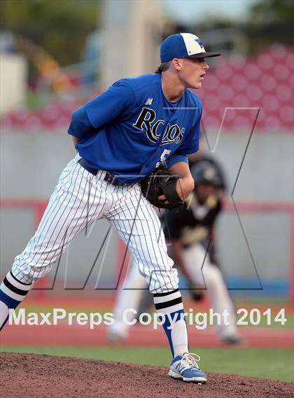 Thumbnail 2 in Fossil Ridge vs. Weatherford (UIL 5A Region 1 Bi-District Playoff) photogallery.