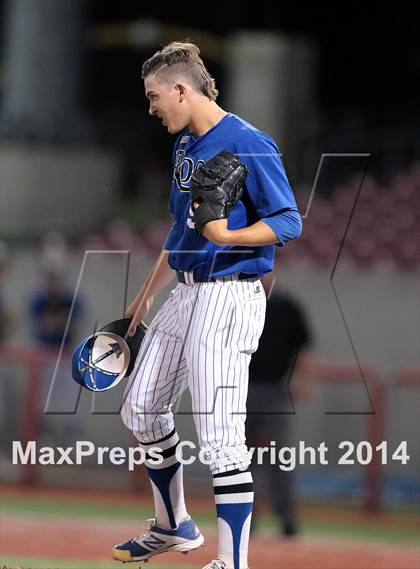 Thumbnail 2 in Fossil Ridge vs. Weatherford (UIL 5A Region 1 Bi-District Playoff) photogallery.