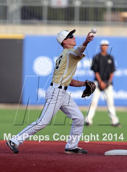 Thumbnail 1 in Fossil Ridge vs. Weatherford (UIL 5A Region 1 Bi-District Playoff) photogallery.