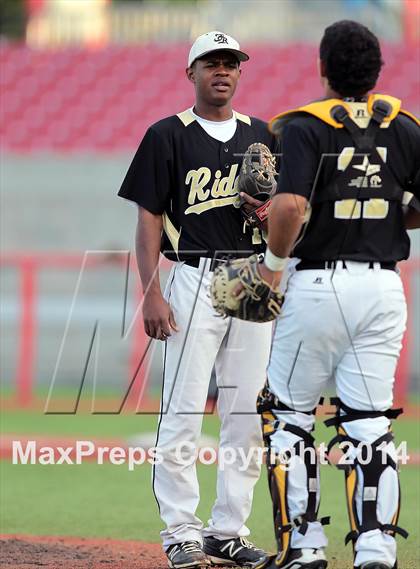 Thumbnail 3 in Fossil Ridge vs. Weatherford (UIL 5A Region 1 Bi-District Playoff) photogallery.