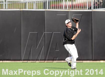 Thumbnail 2 in Fossil Ridge vs. Weatherford (UIL 5A Region 1 Bi-District Playoff) photogallery.