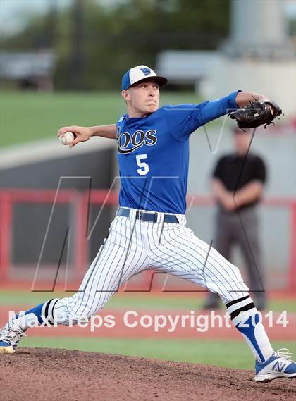 Thumbnail 3 in Fossil Ridge vs. Weatherford (UIL 5A Region 1 Bi-District Playoff) photogallery.