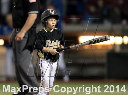 Thumbnail 3 in Fossil Ridge vs. Weatherford (UIL 5A Region 1 Bi-District Playoff) photogallery.