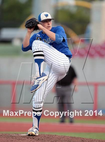 Thumbnail 3 in Fossil Ridge vs. Weatherford (UIL 5A Region 1 Bi-District Playoff) photogallery.