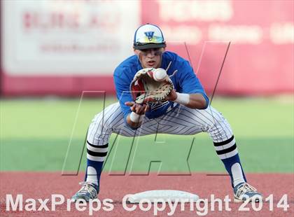 Thumbnail 2 in Fossil Ridge vs. Weatherford (UIL 5A Region 1 Bi-District Playoff) photogallery.