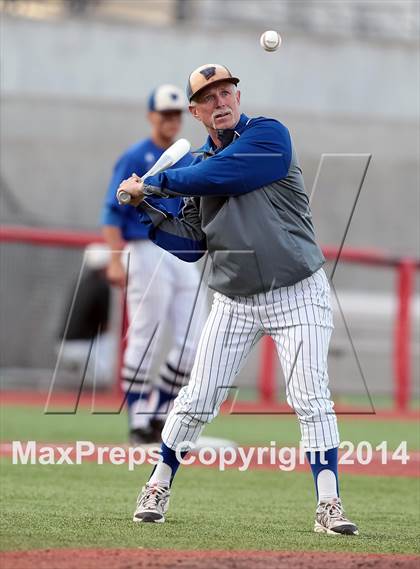 Thumbnail 1 in Fossil Ridge vs. Weatherford (UIL 5A Region 1 Bi-District Playoff) photogallery.