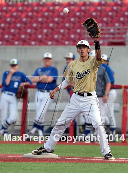 Thumbnail 1 in Fossil Ridge vs. Weatherford (UIL 5A Region 1 Bi-District Playoff) photogallery.