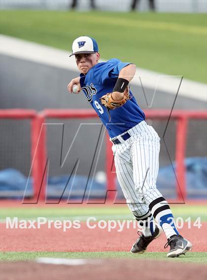 Thumbnail 1 in Fossil Ridge vs. Weatherford (UIL 5A Region 1 Bi-District Playoff) photogallery.