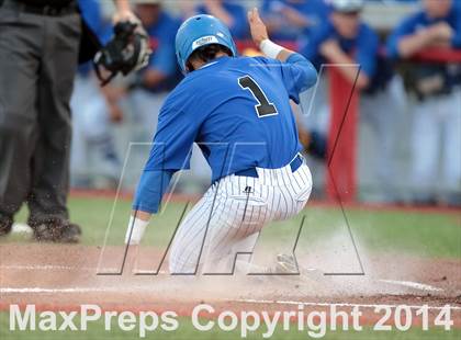 Thumbnail 1 in Fossil Ridge vs. Weatherford (UIL 5A Region 1 Bi-District Playoff) photogallery.