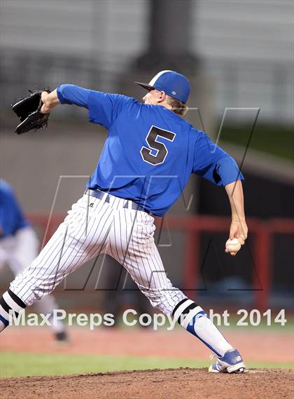 Thumbnail 3 in Fossil Ridge vs. Weatherford (UIL 5A Region 1 Bi-District Playoff) photogallery.