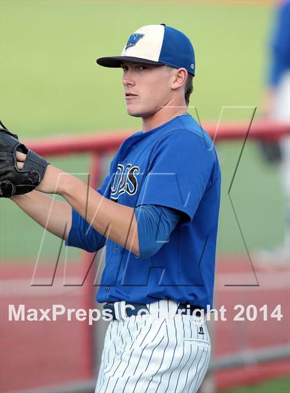 Thumbnail 3 in Fossil Ridge vs. Weatherford (UIL 5A Region 1 Bi-District Playoff) photogallery.