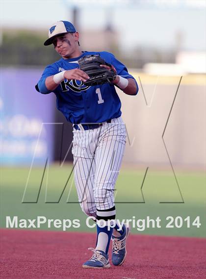 Thumbnail 1 in Fossil Ridge vs. Weatherford (UIL 5A Region 1 Bi-District Playoff) photogallery.