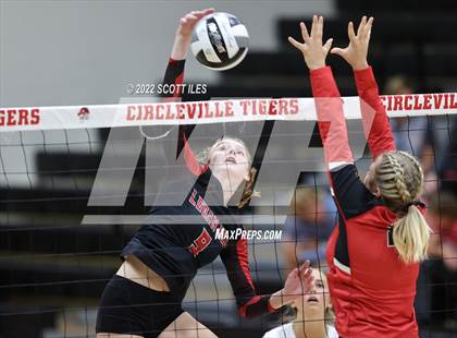 Thumbnail 2 in Logan Elm @ Circleville photogallery.