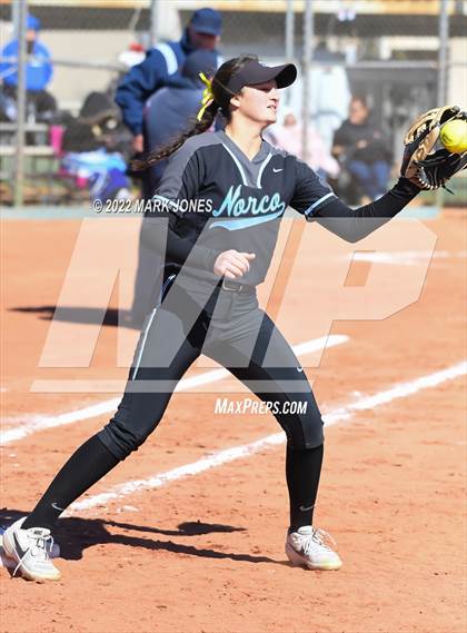 Thumbnail 3 in Rio Rancho vs. Norco (Dave Kops Tournament of Champions) photogallery.