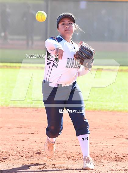 Thumbnail 1 in Rio Rancho vs. Norco (Dave Kops Tournament of Champions) photogallery.