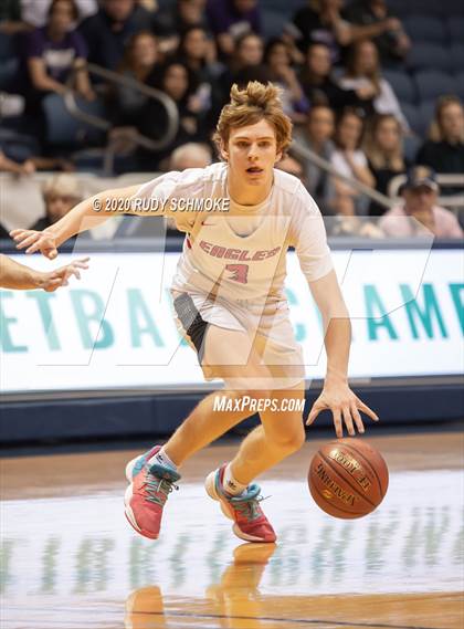 Thumbnail 3 in Santa Fe Christian vs. Carlsbad (Boys Diviston  D1 Finals) photogallery.