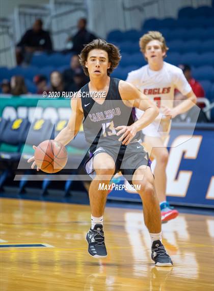 Thumbnail 2 in Santa Fe Christian vs. Carlsbad (Boys Diviston  D1 Finals) photogallery.