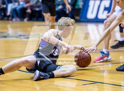 Thumbnail 3 in Santa Fe Christian vs. Carlsbad (Boys Diviston  D1 Finals) photogallery.