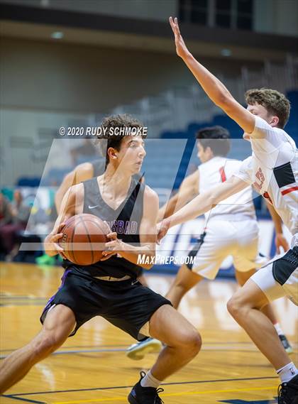 Thumbnail 3 in Santa Fe Christian vs. Carlsbad (Boys Diviston  D1 Finals) photogallery.