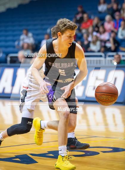 Thumbnail 3 in Santa Fe Christian vs. Carlsbad (Boys Diviston  D1 Finals) photogallery.
