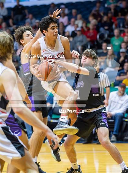 Thumbnail 2 in Santa Fe Christian vs. Carlsbad (Boys Diviston  D1 Finals) photogallery.