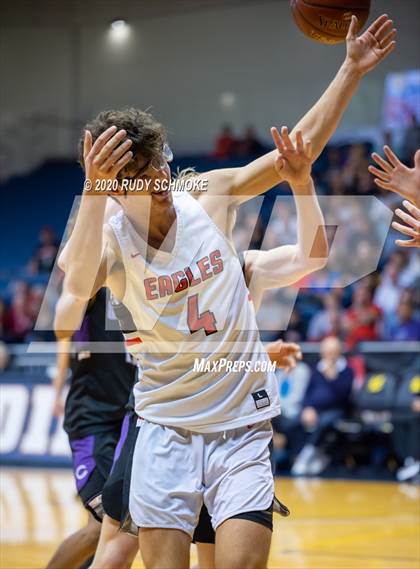 Thumbnail 1 in Santa Fe Christian vs. Carlsbad (Boys Diviston  D1 Finals) photogallery.
