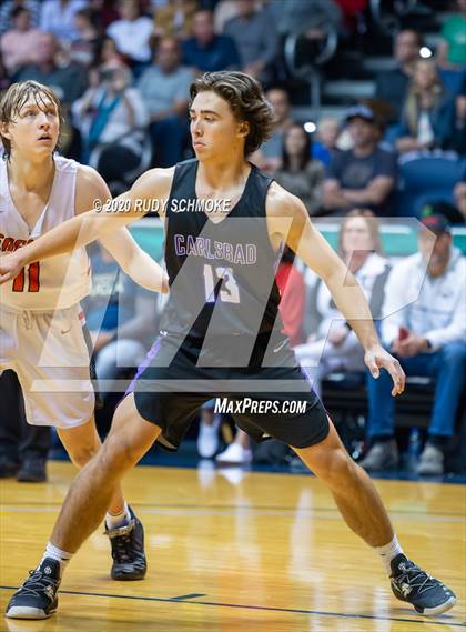 Thumbnail 3 in Santa Fe Christian vs. Carlsbad (Boys Diviston  D1 Finals) photogallery.
