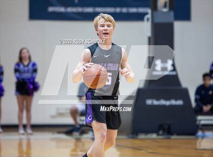 Thumbnail 2 in Santa Fe Christian vs. Carlsbad (Boys Diviston  D1 Finals) photogallery.