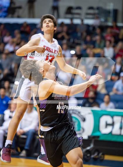 Thumbnail 2 in Santa Fe Christian vs. Carlsbad (Boys Diviston  D1 Finals) photogallery.