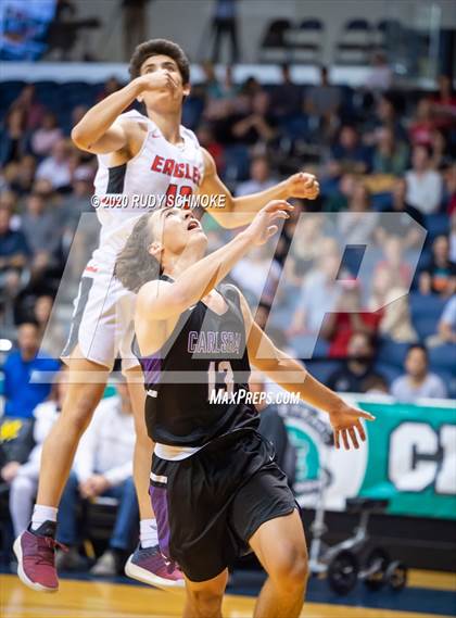 Thumbnail 2 in Santa Fe Christian vs. Carlsbad (Boys Diviston  D1 Finals) photogallery.