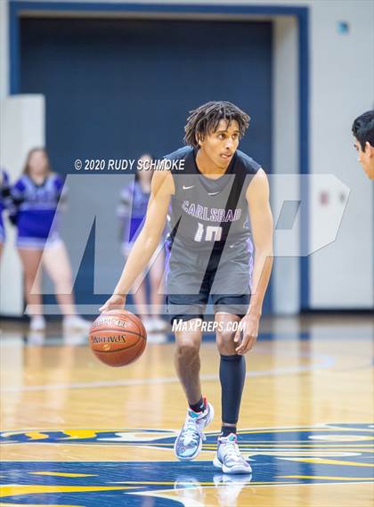 Thumbnail 2 in Santa Fe Christian vs. Carlsbad (Boys Diviston  D1 Finals) photogallery.