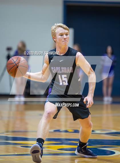 Thumbnail 1 in Santa Fe Christian vs. Carlsbad (Boys Diviston  D1 Finals) photogallery.