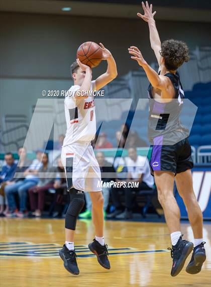 Thumbnail 1 in Santa Fe Christian vs. Carlsbad (Boys Diviston  D1 Finals) photogallery.