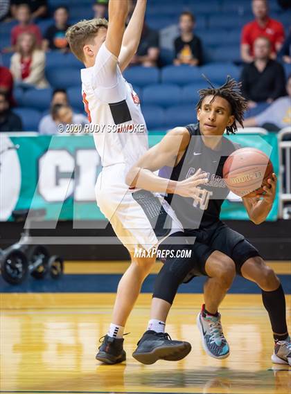 Thumbnail 1 in Santa Fe Christian vs. Carlsbad (Boys Diviston  D1 Finals) photogallery.