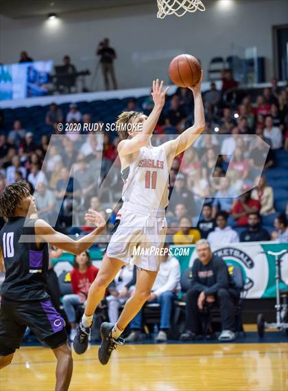 Thumbnail 3 in Santa Fe Christian vs. Carlsbad (Boys Diviston  D1 Finals) photogallery.