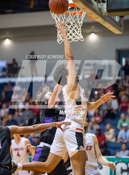 Thumbnail 1 in Santa Fe Christian vs. Carlsbad (Boys Diviston  D1 Finals) photogallery.