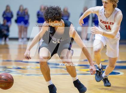 Thumbnail 3 in Santa Fe Christian vs. Carlsbad (Boys Diviston  D1 Finals) photogallery.