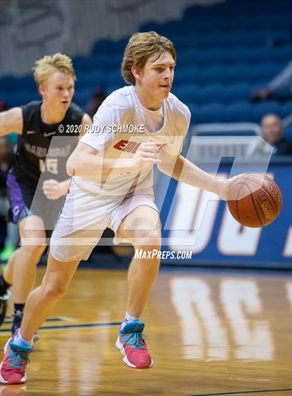 Thumbnail 2 in Santa Fe Christian vs. Carlsbad (Boys Diviston  D1 Finals) photogallery.
