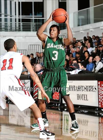 Thumbnail 3 in Damien vs. Etiwanda (So Cal Shootout) photogallery.