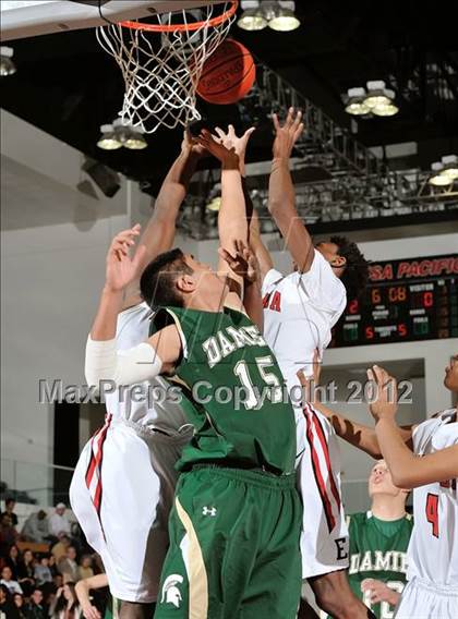 Thumbnail 2 in Damien vs. Etiwanda (So Cal Shootout) photogallery.
