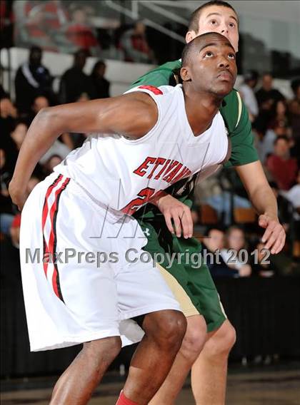 Thumbnail 3 in Damien vs. Etiwanda (So Cal Shootout) photogallery.